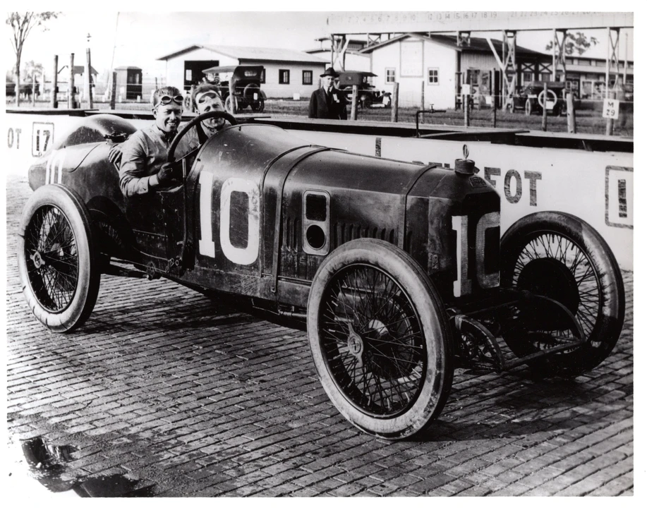 1914 Peugeot - Image 7 of 31