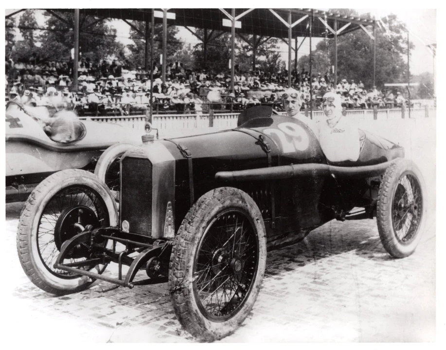 1914 Peugeot - Image 8 of 31