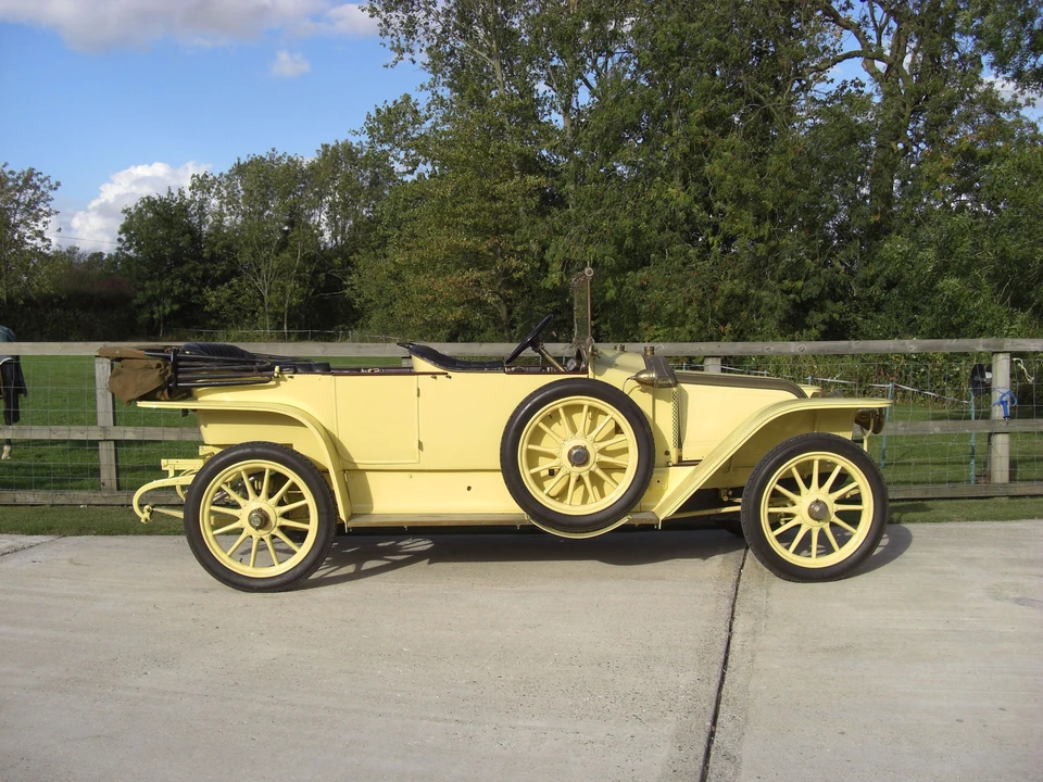 1914 Renault - Image 3 of 11