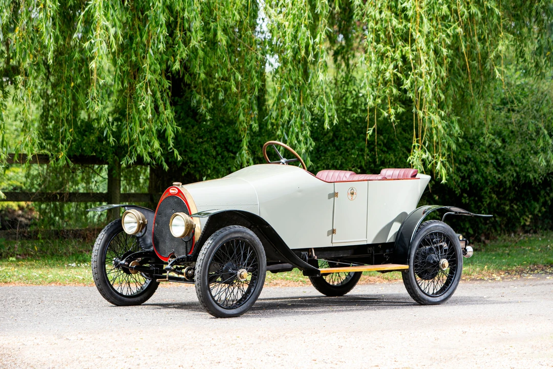 Bugatti - Image 21 of 28
