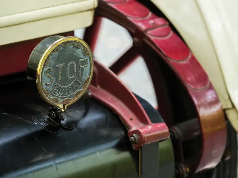 1915 Buick - Image 24 of 29