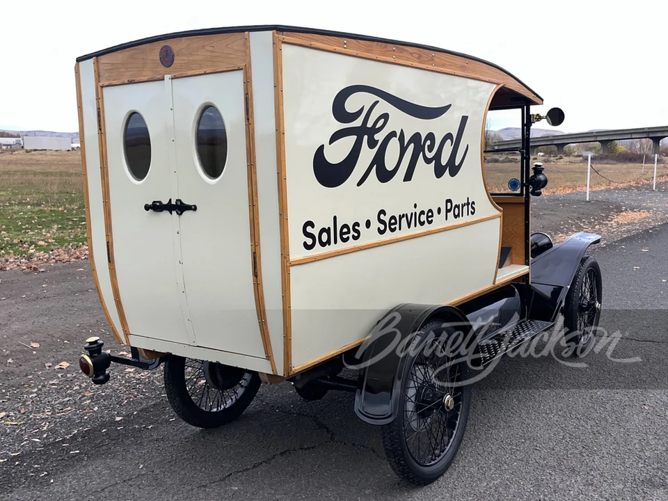 1915 Ford Model T - Image 9 of 18