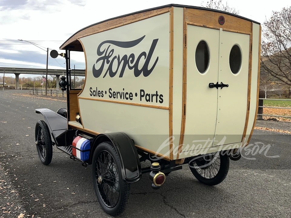 1915 Ford Model T - Image 2 of 18