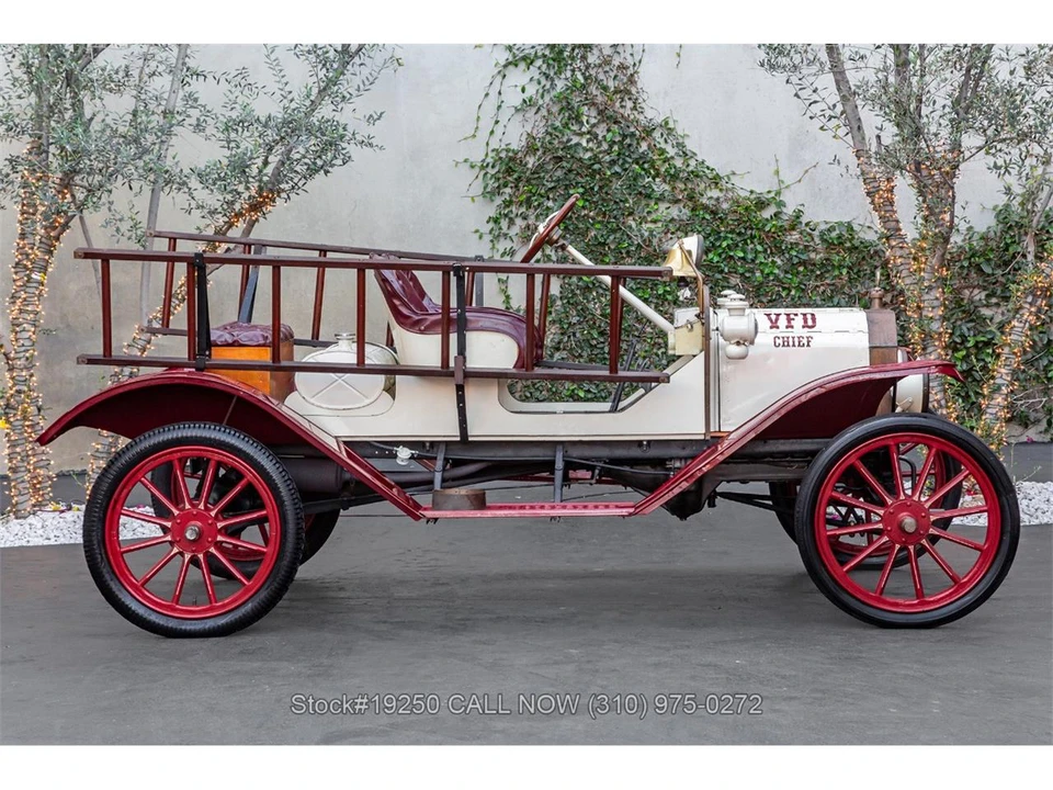 1915 Ford Model T Pickup & Model TT - Image 3 of 31