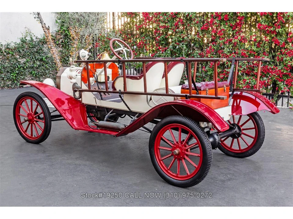 1915 Ford Model T Pickup & Model TT - Image 6 of 31