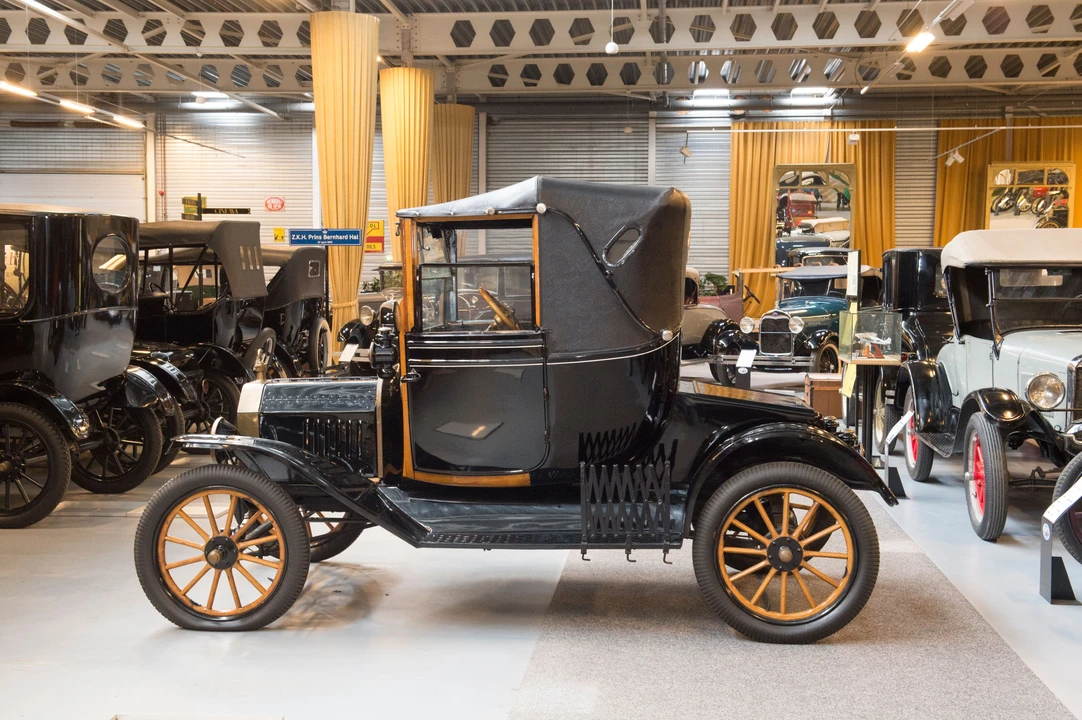 1915 Ford Model T - Image 2 of 6
