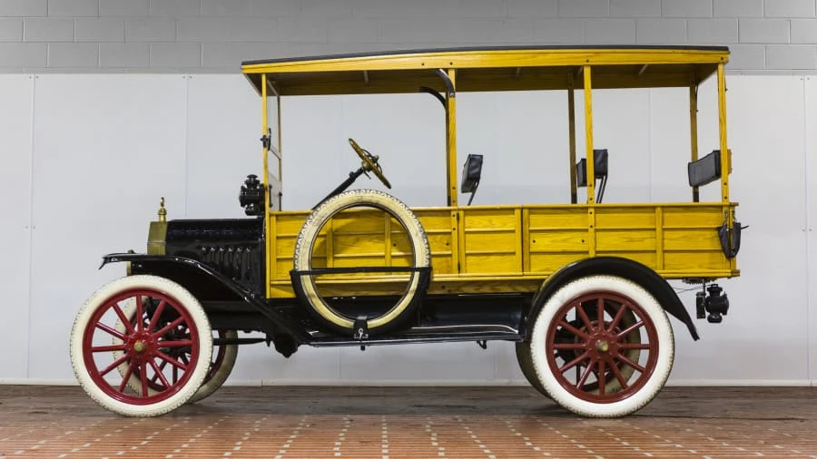 1915 Ford Model T - Image 2 of 12