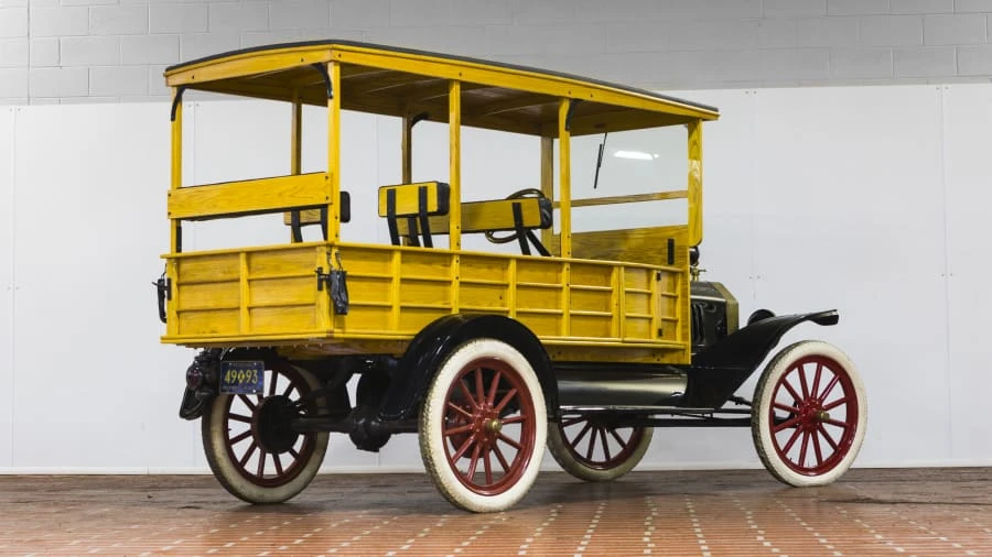 1915 Ford Model T - Image 3 of 12