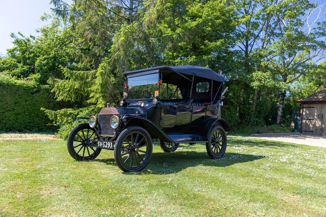 1915 Ford Model T - Image 2 of 30