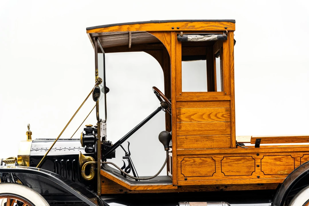 1915 Ford Model T Pickup & Model TT - Image 24 of 31