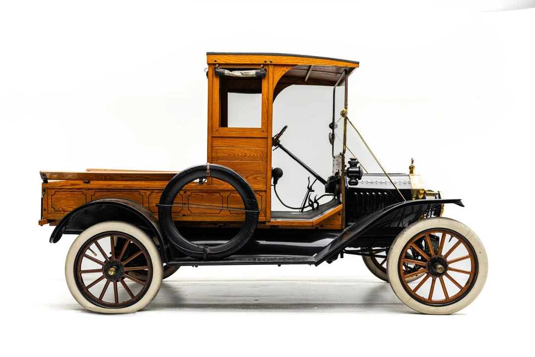1915 Ford Model T Pickup & Model TT - Image 6 of 31