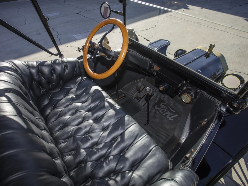 1915 Ford Model T - Image 17 of 18