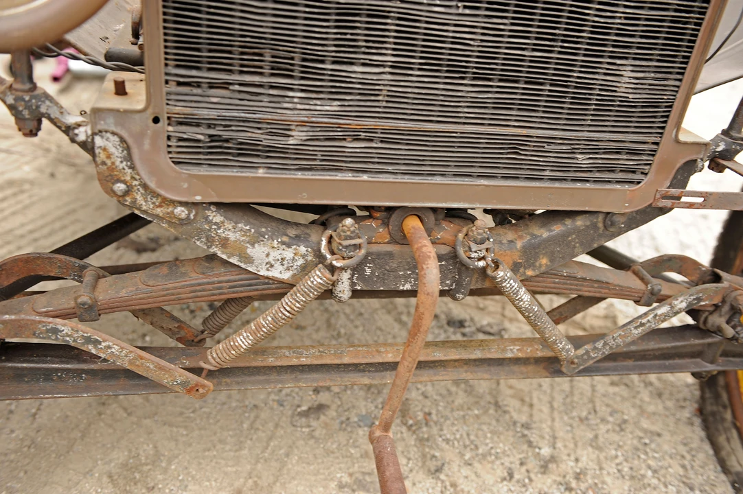 1915 Ford Model T - Image 2 of 2
