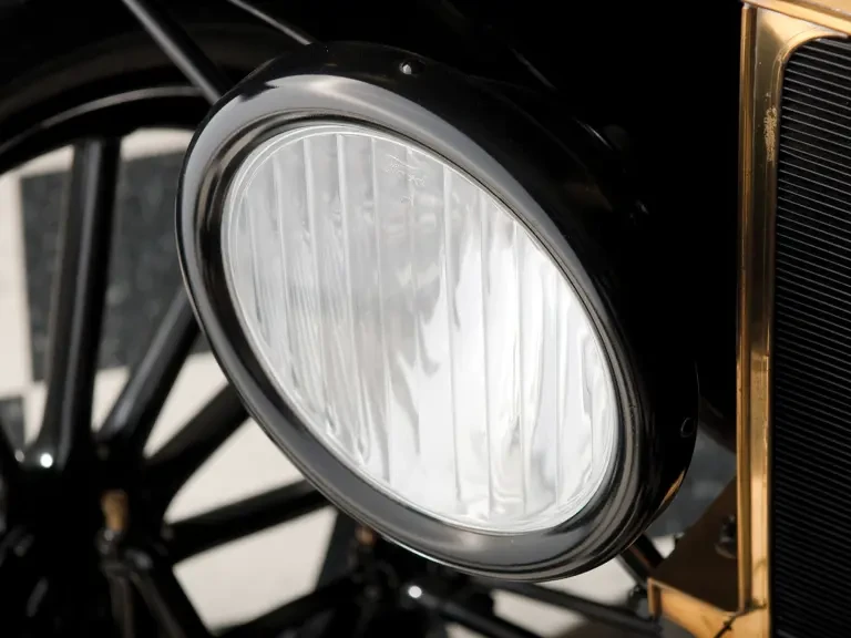 1915 Ford Model T - Image 9 of 18