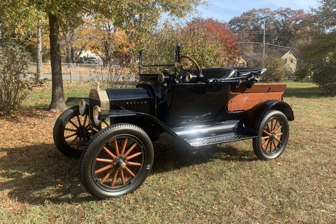 1915 Ford Model T Pickup & Model TT - Image 28 of 31