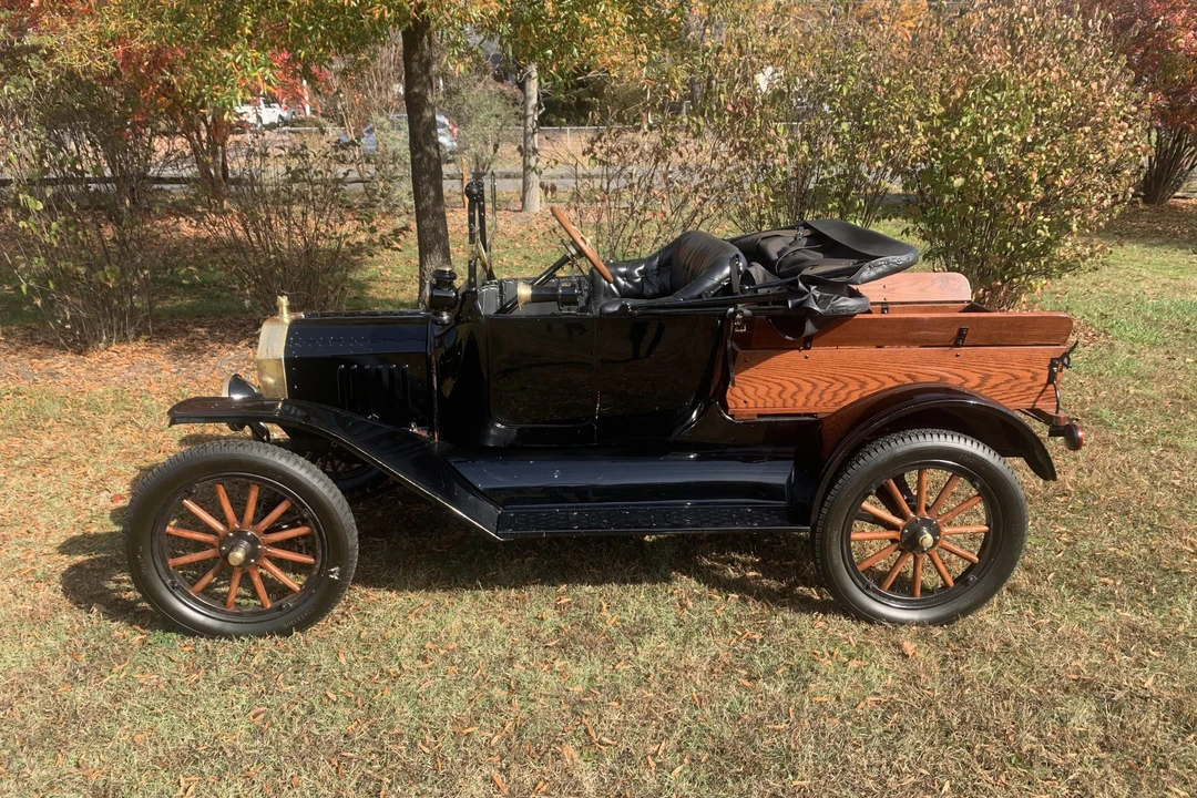 1915 Ford Model T Pickup & Model TT - Image 30 of 31