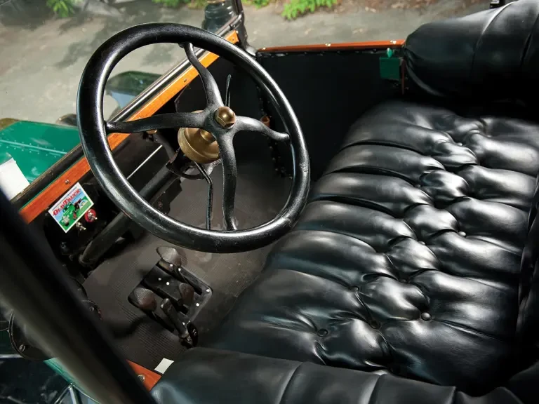 1915 Ford Model T Pickup & Model TT - Image 5 of 18