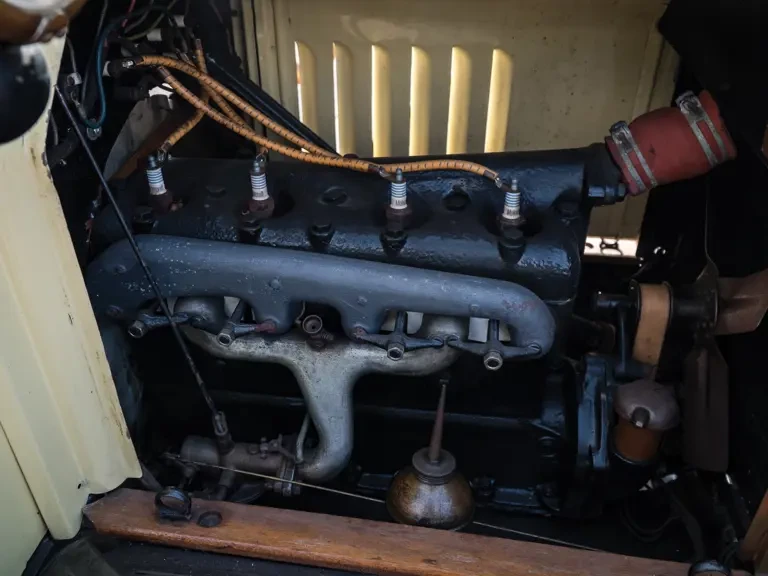 1915 Ford Model T Pickup & Model TT - Image 4 of 28