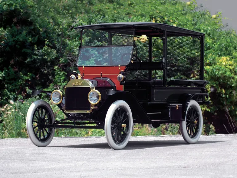 1915 Ford Model T Pickup & Model TT - Image 2 of 2