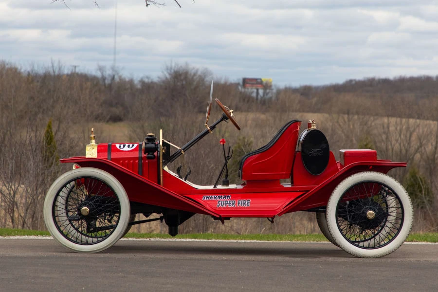 1915 Ford Model T - Image 2 of 23