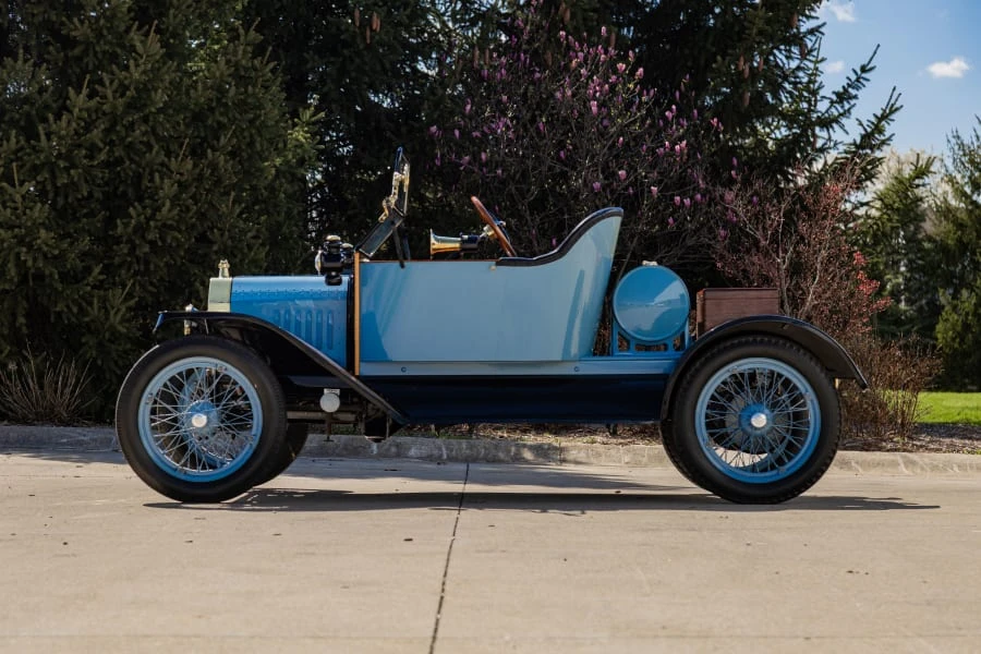 1915 Ford Model T - Image 2 of 31