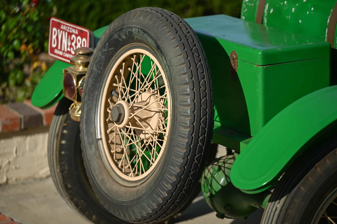 1915 Ford Model T - Image 17 of 31
