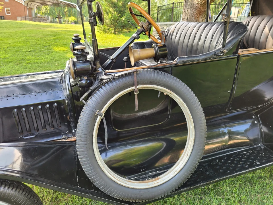 1915 Ford Model T - Image 15 of 31