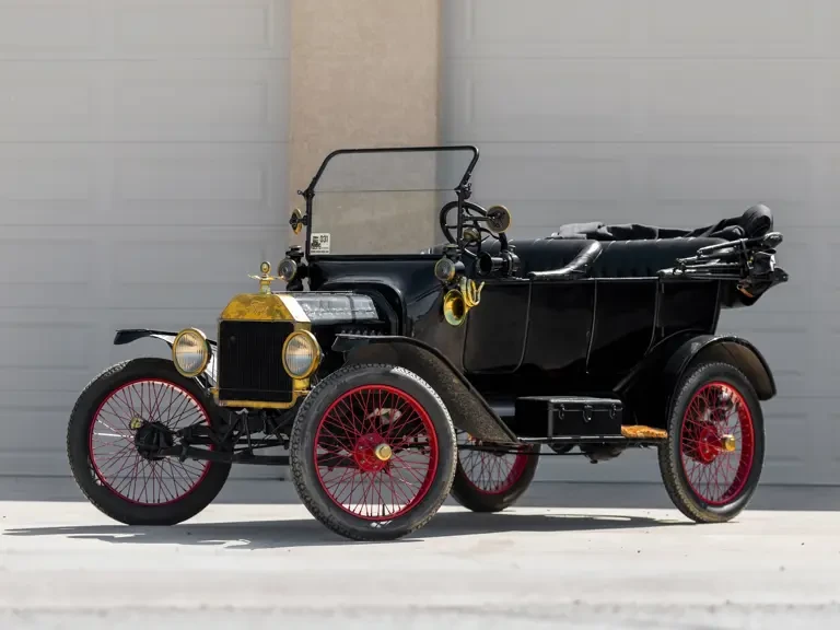 1915 Ford Model T - Image 2 of 31
