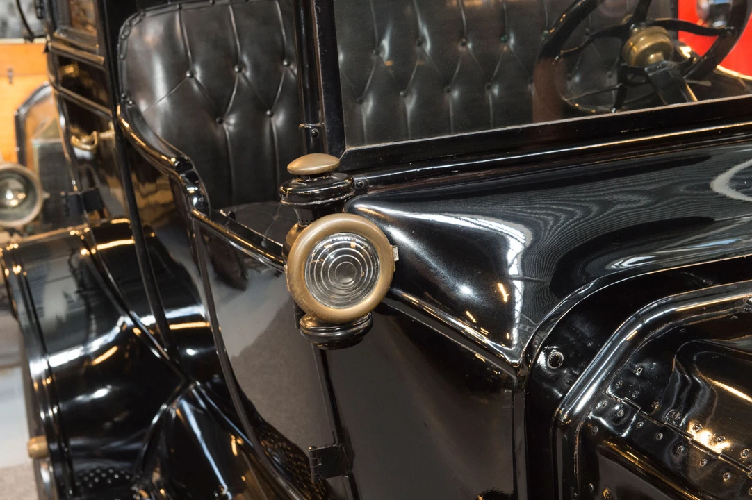 1915 Ford Model T - Image 2 of 7