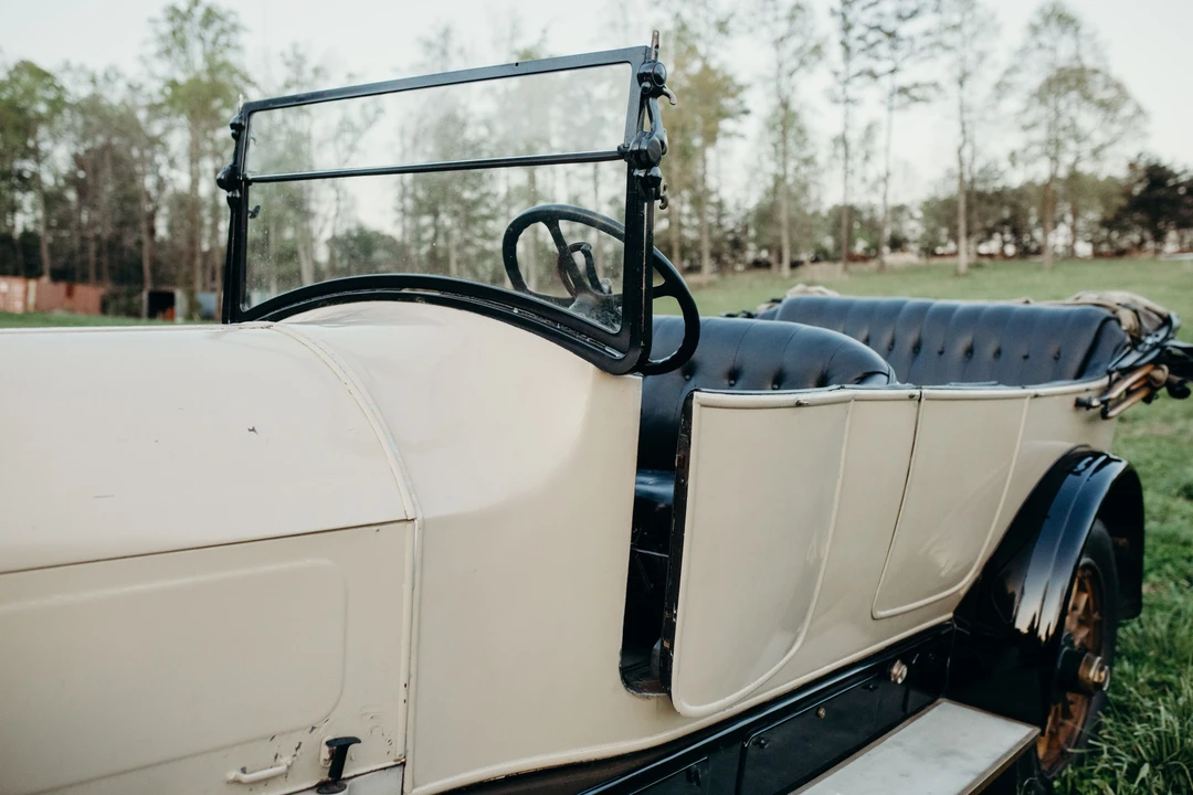 1915 Locomobile - Image 10 of 31