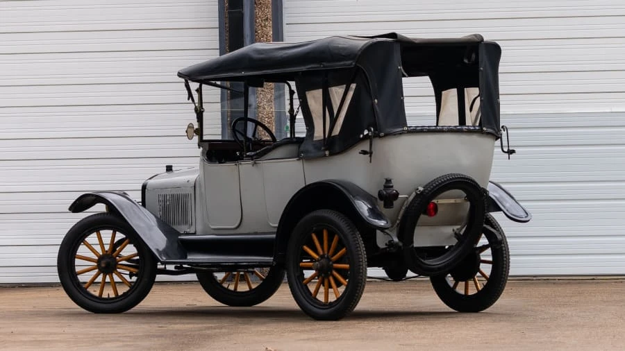 1915 Maxwell - Image 3 of 12