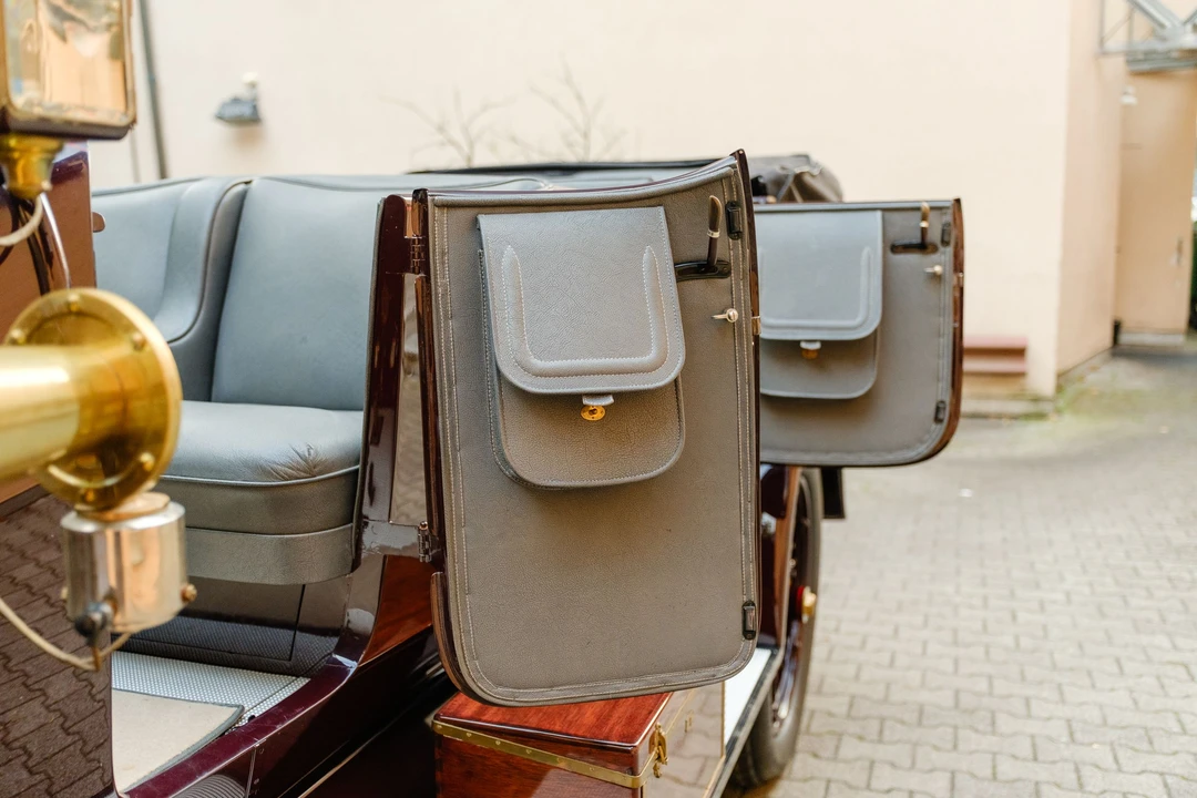 1915 Mercedes-Benz - Image 21 of 31