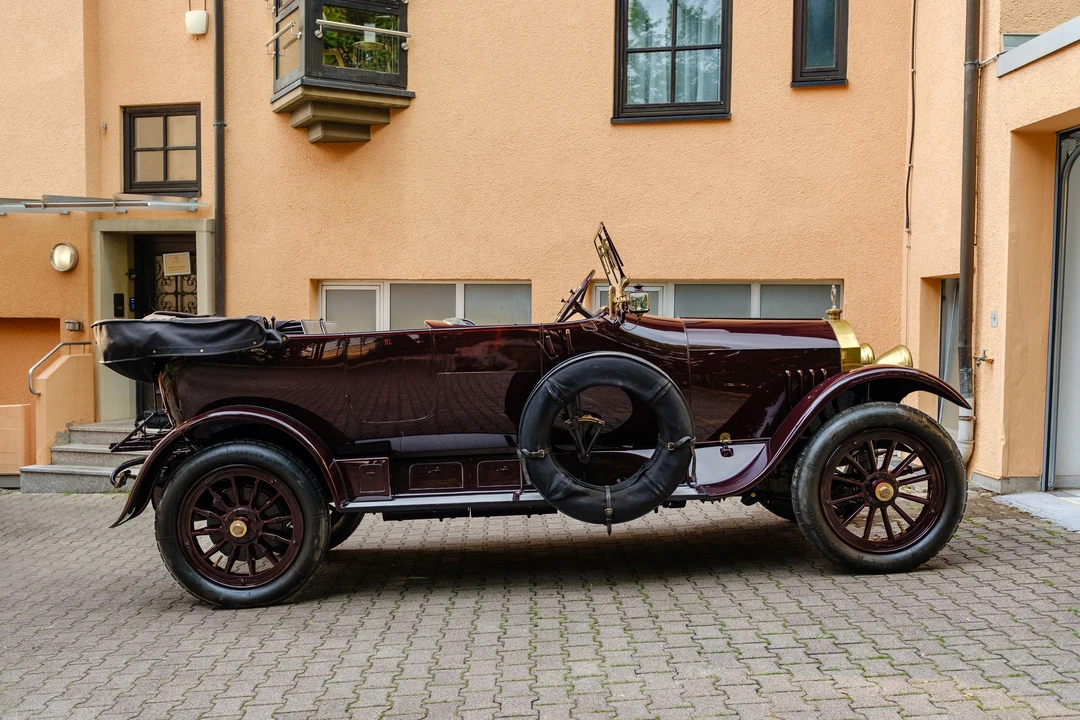 1915 Mercedes-Benz - Image 9 of 31
