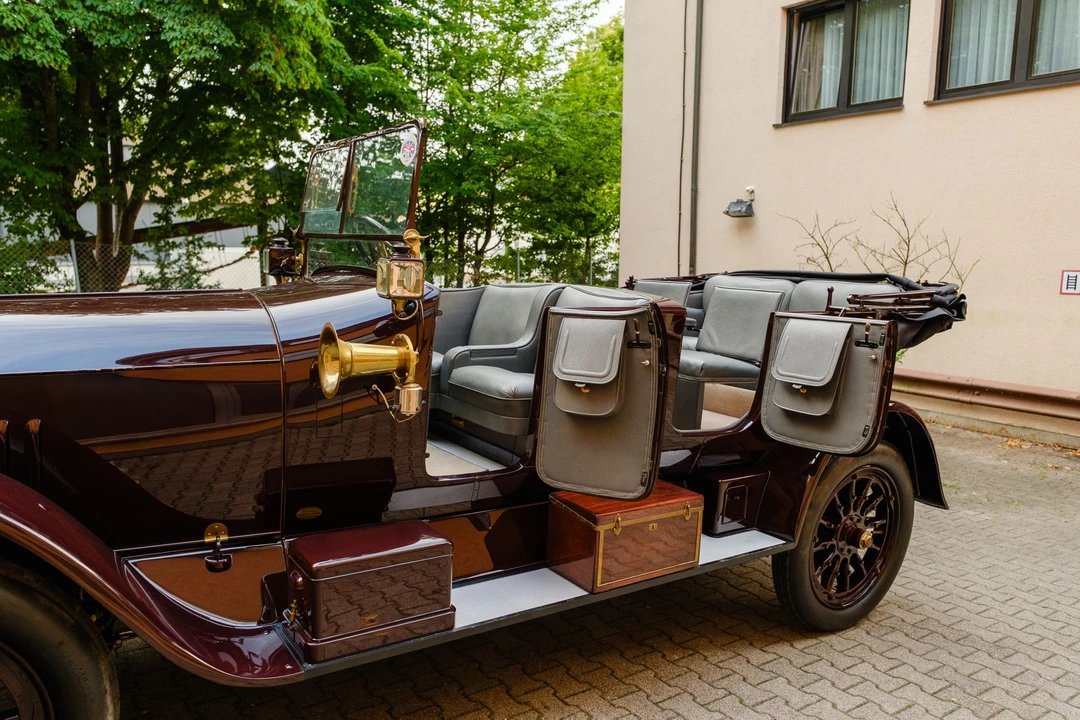 1915 Mercedes-Benz - Image 19 of 31