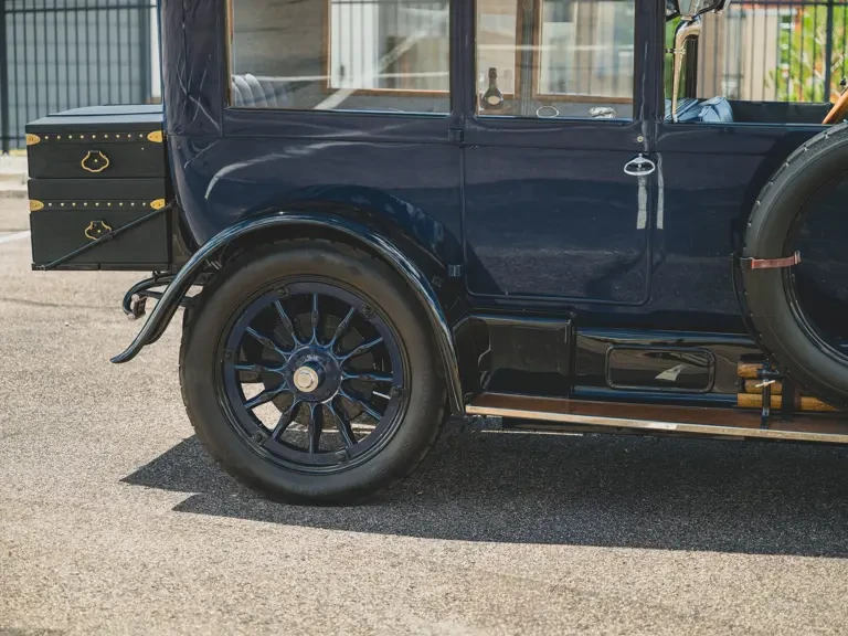 1915 Mercedes-Benz - Image 17 of 31