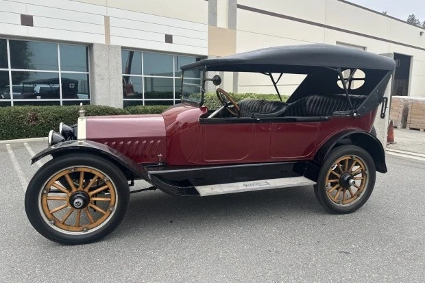 1915 Oldsmobile - Image 3 of 8