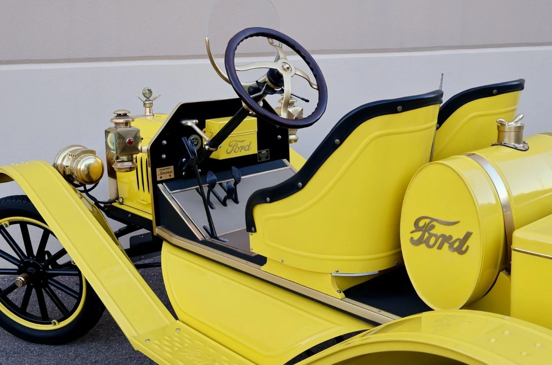 1915 Ford Model T - Image 2 of 21