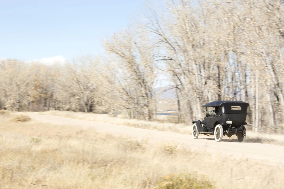 1915 Packard Twelve - Image 4 of 31