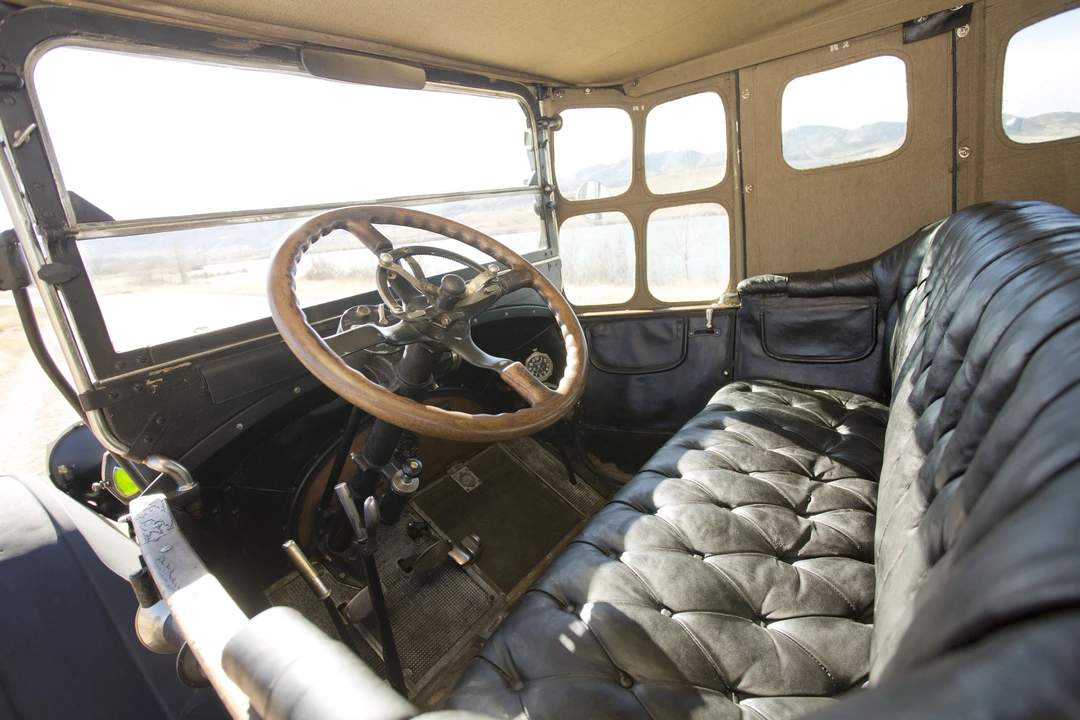 1915 Packard Twelve - Image 30 of 31