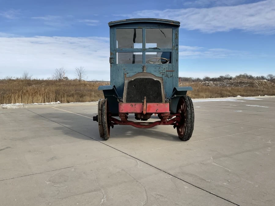 1915 Packard - Image 7 of 18