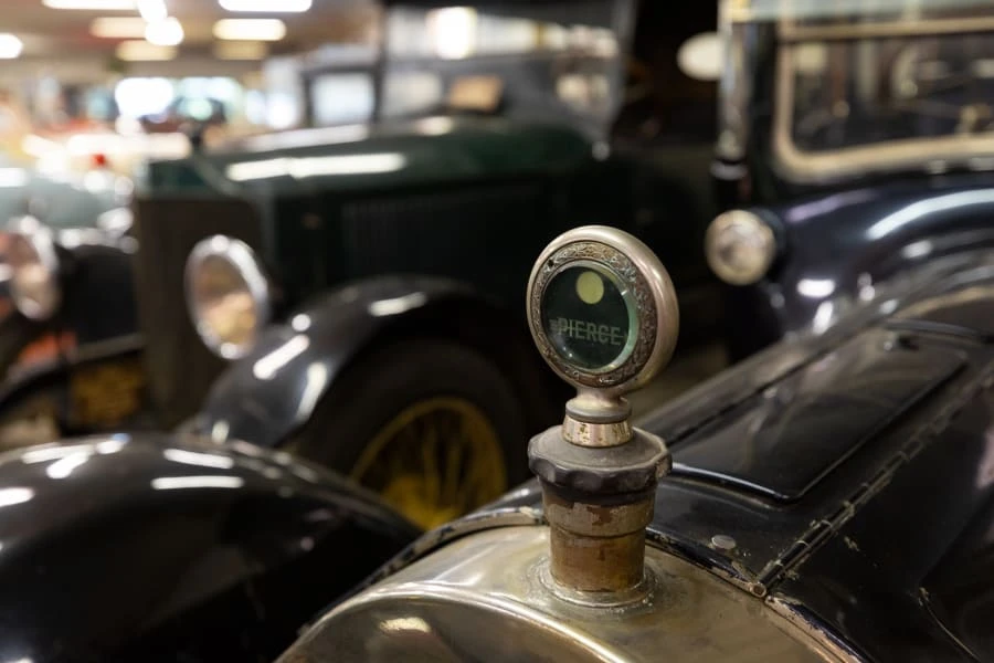 1915 Pierce-Arrow - Image 2 of 23