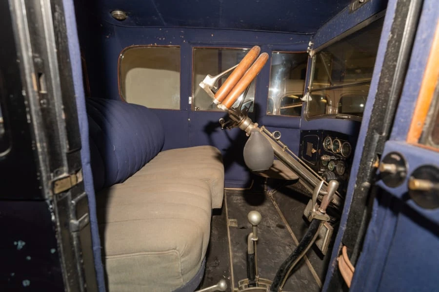 1915 Pierce-Arrow - Image 13 of 23