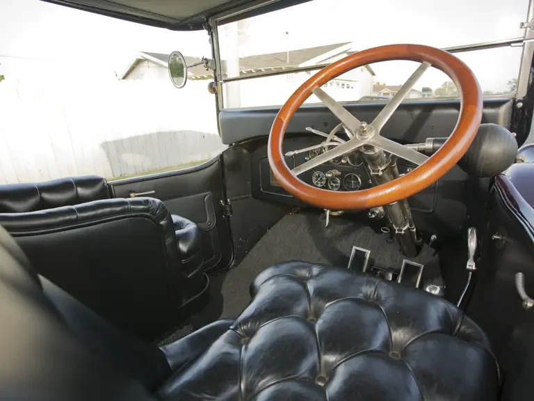 1915 Pierce-Arrow - Image 5 of 14