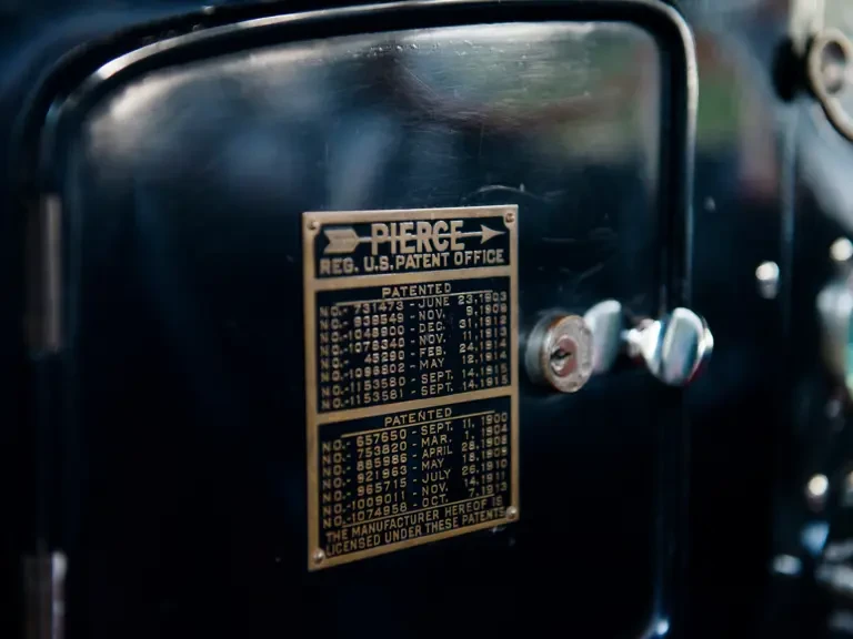 1915 Pierce-Arrow - Image 19 of 31