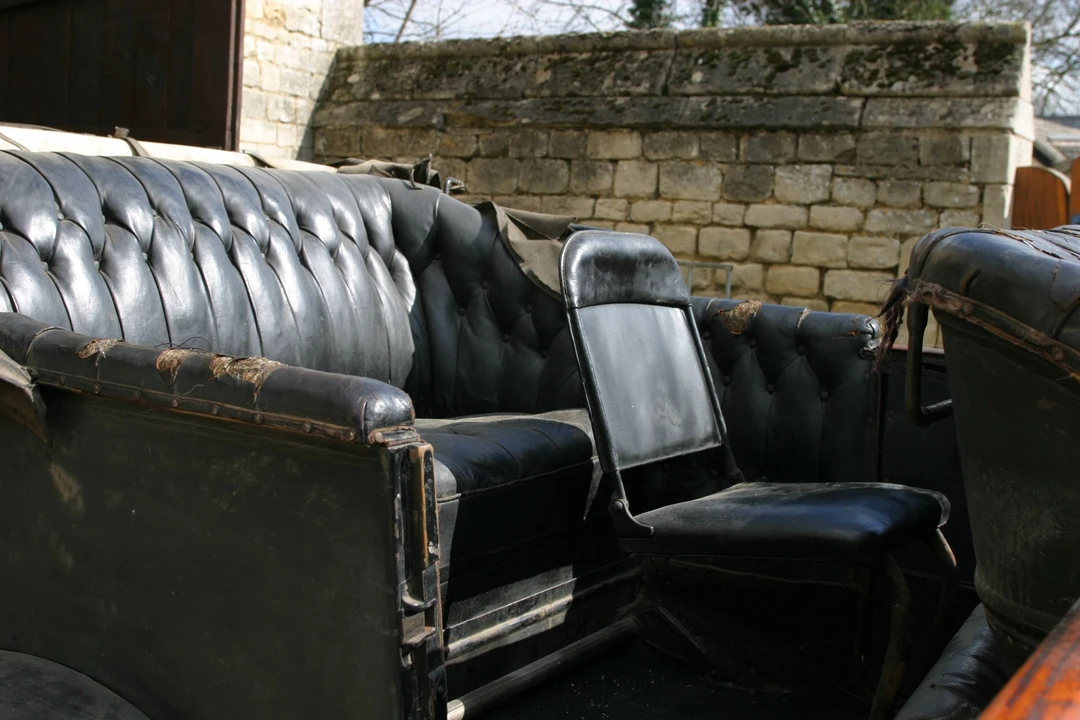 1915 Studebaker - Image 2 of 2