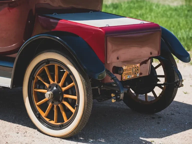 1915 Studebaker - Image 8 of 17