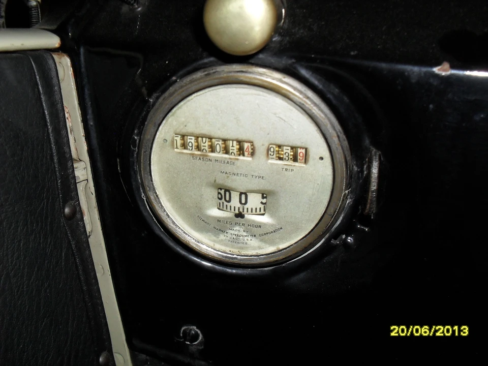 1915 Studebaker - Image 10 of 14