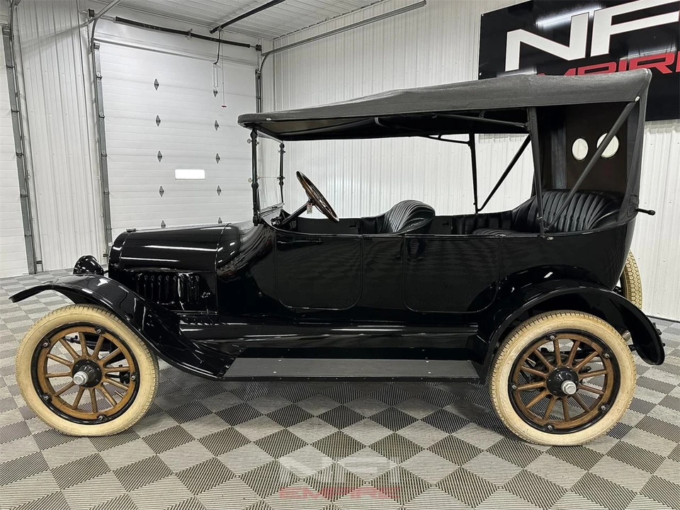1916 Buick - Image 2 of 31