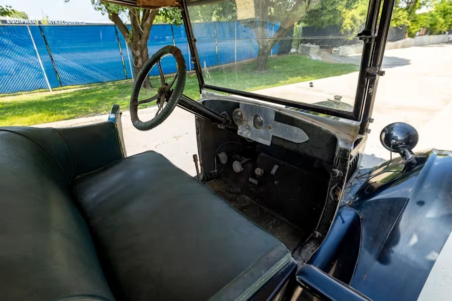 1916 Chevrolet Pickup - Image 10 of 17