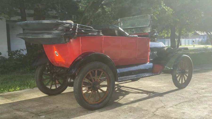 1916 Ford Model T - Image 3 of 12